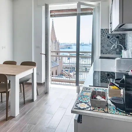 Host - Finestra Sul Mare Apartment *