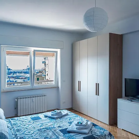 Host - Finestra Sul Mare Apartment