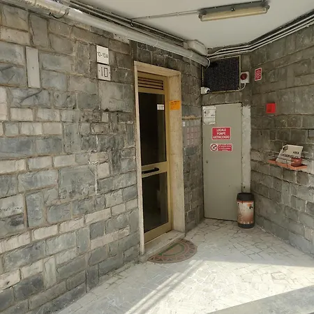 Apartment Host - Finestra Sul Mare Genoa