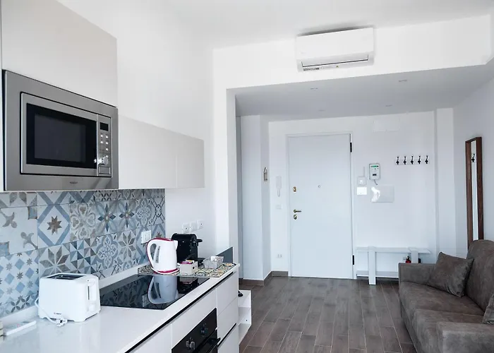 Host - Finestra Sul Mare Janov